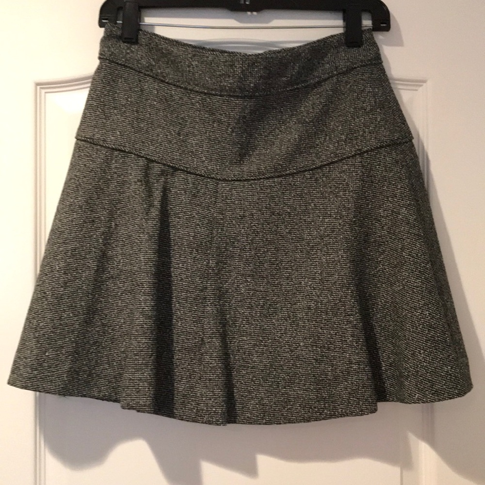 Grey wool mini flare skirt.